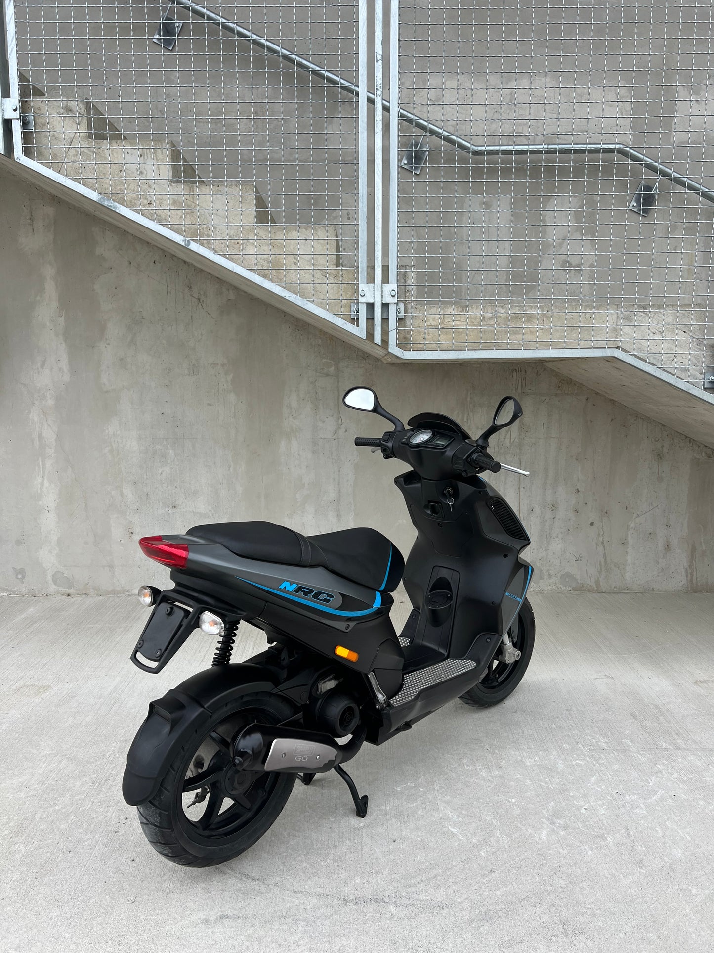 Piaggio NRG Power 50 2T 25kmh 2015