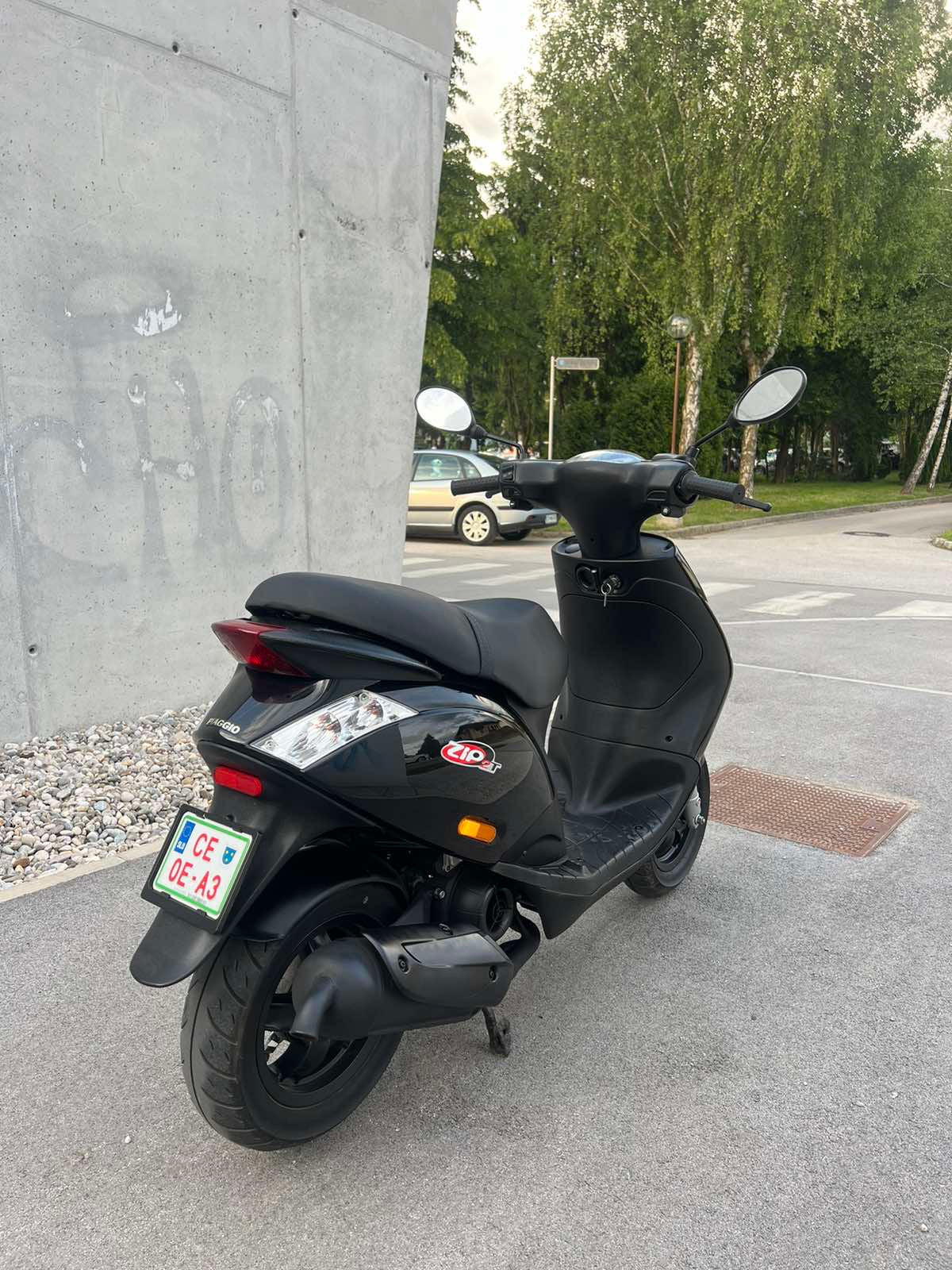 Piaggio ZIP 50 2T 25kmh 2015