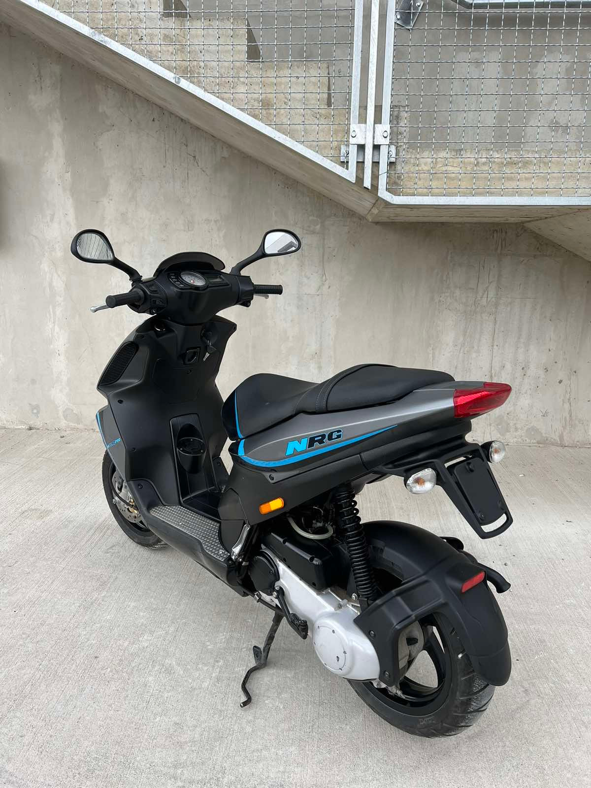 Piaggio NRG Power 50 2 T 25kmh 2015