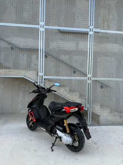 Aprilia SR50 R 2T 25kmh