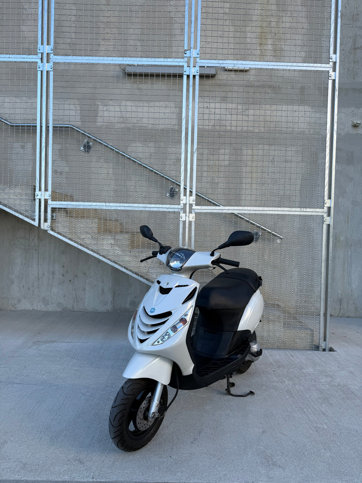 Piaggio ZIP 2T SP KOT NOV