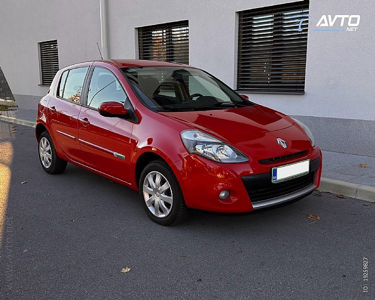 Renault Clio Avantage 1.2 16V 5v