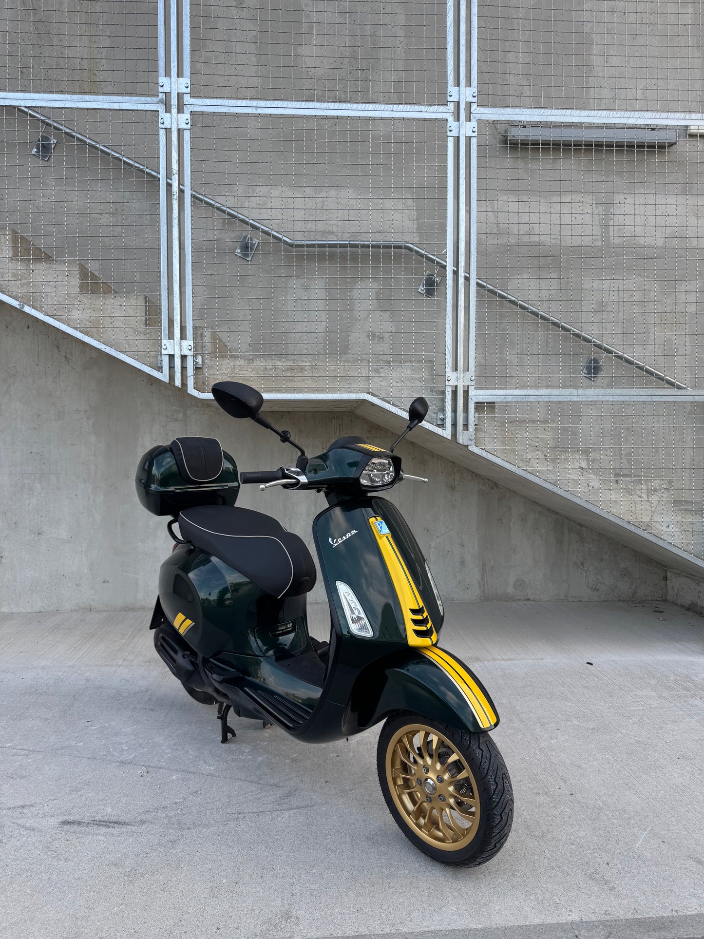 Piaggio VESPA SPRINT 125 ABS RACING SIXTIES - KOT NOV