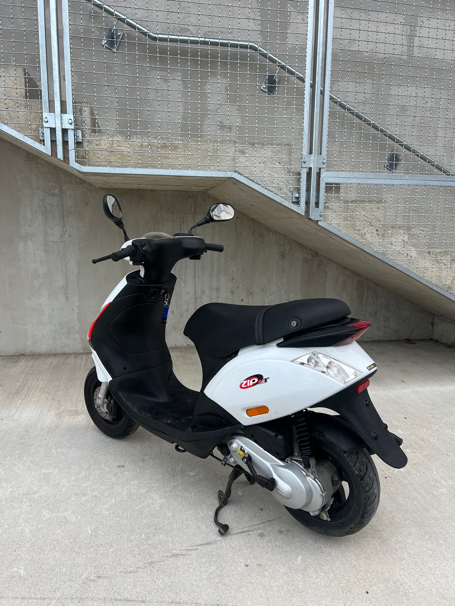 Piaggio ZIP 50 2T 25kmh 2015