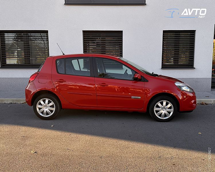 Renault Clio Avantage 1.2 16V 5v