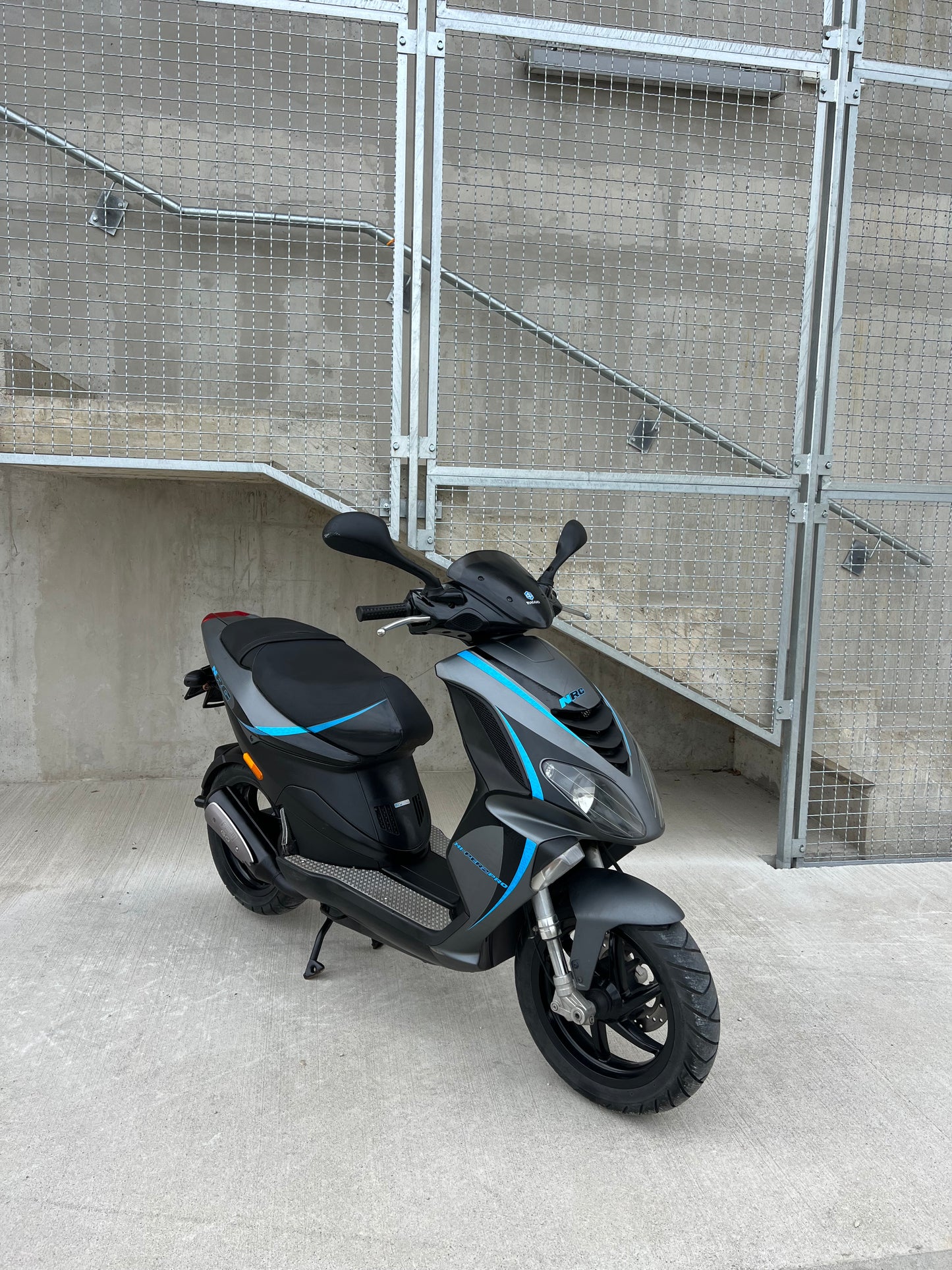 Piaggio NRG Power 50 2T 25kmh 2015