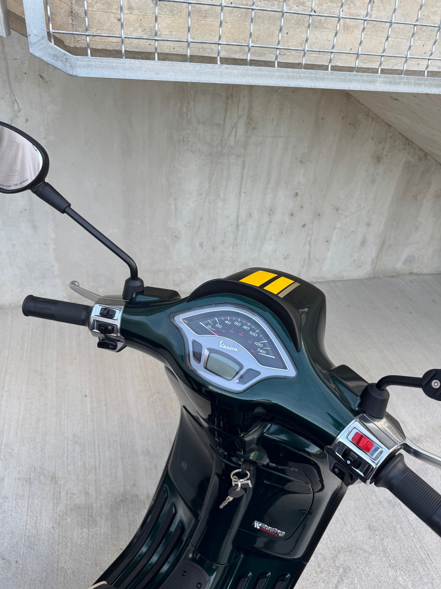Piaggio VESPA SPRINT 125 ABS RACING SIXTIES - KOT NOV