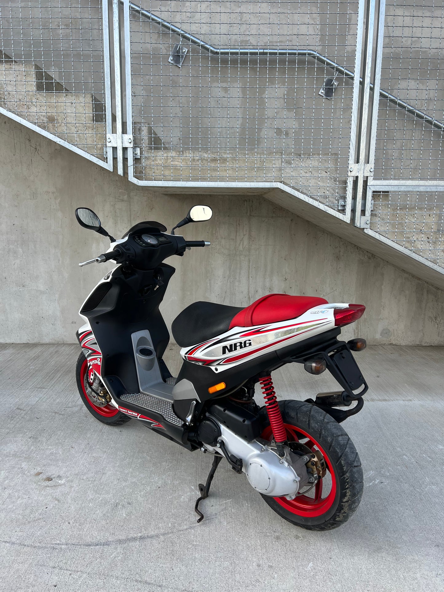 Piaggio NRG Power 50 2T 25kmh LC 2011