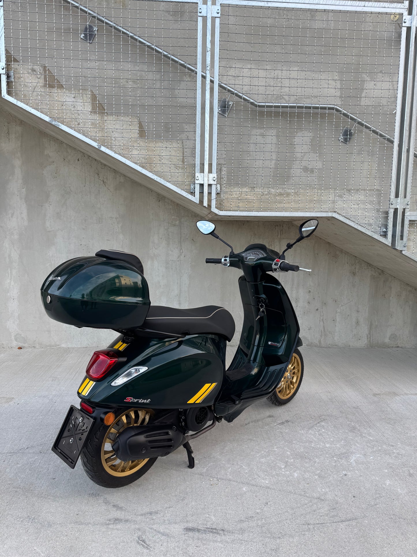 Piaggio VESPA SPRINT 125 ABS RACING SIXTIES - KOT NOV