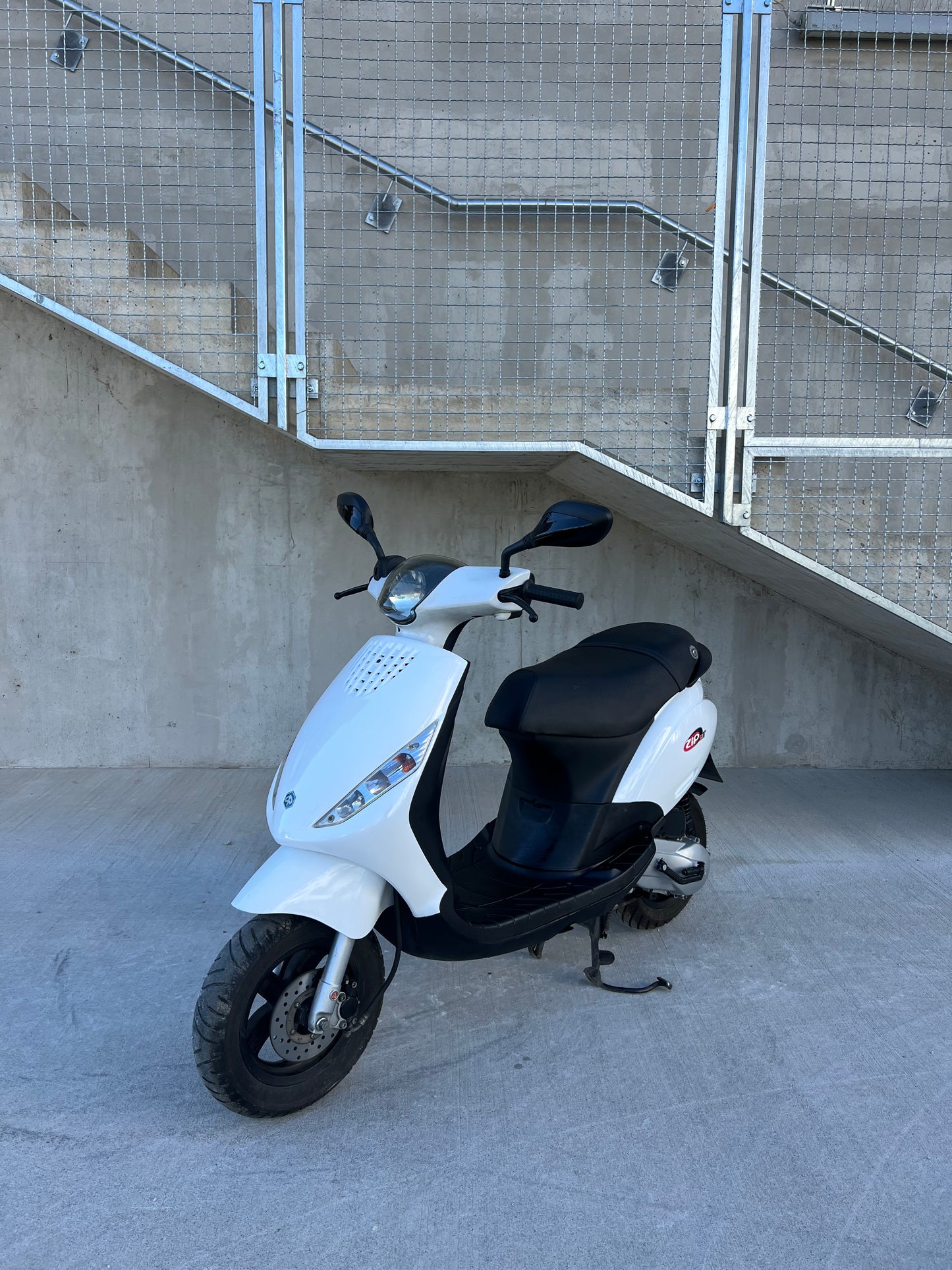 Piaggio ZIP 50 2T 25kmh 2010
