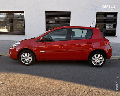 Renault Clio Avantage 1.2 16V 5v