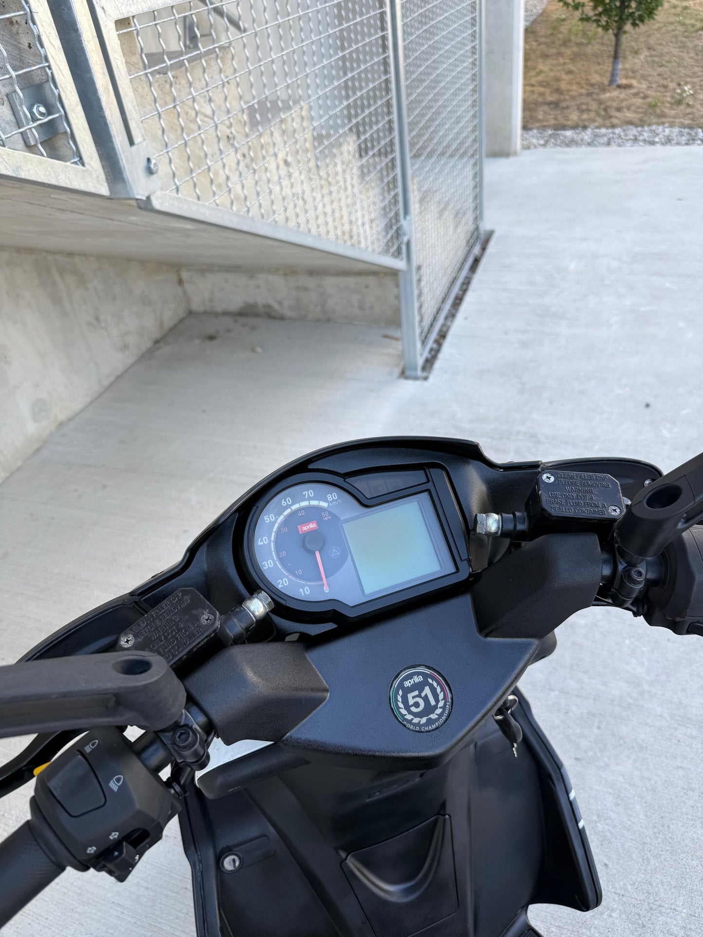 Aprilia SR50R SBK REPLICA 25KMH ZELO LEP