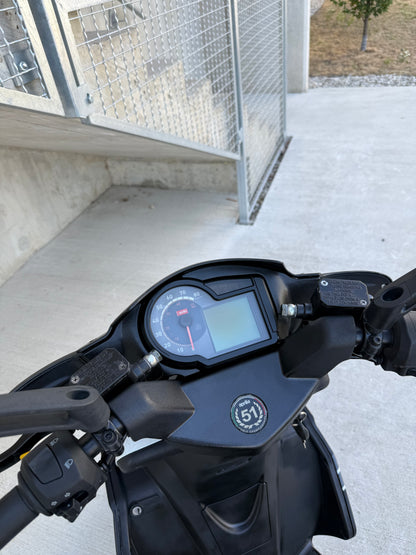 Aprilia SR50R SBK REPLICA 25KMH ZELO LEP