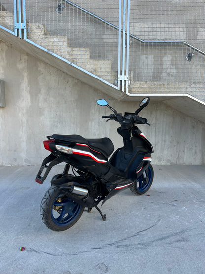 Aprilia SR50 R 2T 25kmh 2008