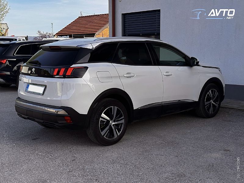 Peugeot 3008 1.5 BlueHDi Allure BREZ PRASKE