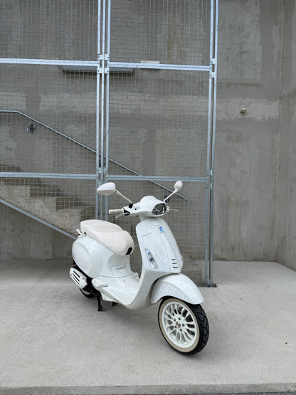 Piaggio VESPA 50 4T JUSTIN BIEBER LIMITED EDITION 2024