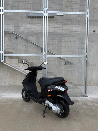 Piaggio ZIP 2T 25KMH ZELO LEP
