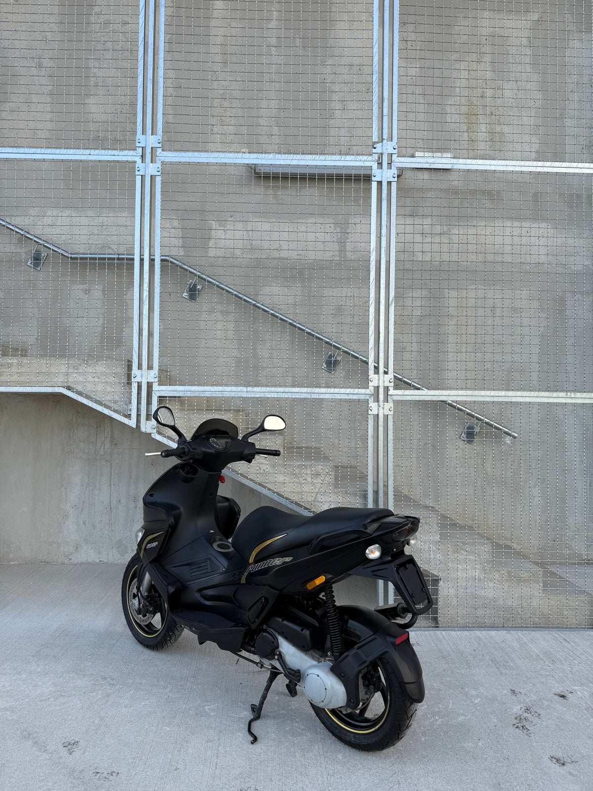 Gilera Runner RST50 SP 2T 25kmh 2012