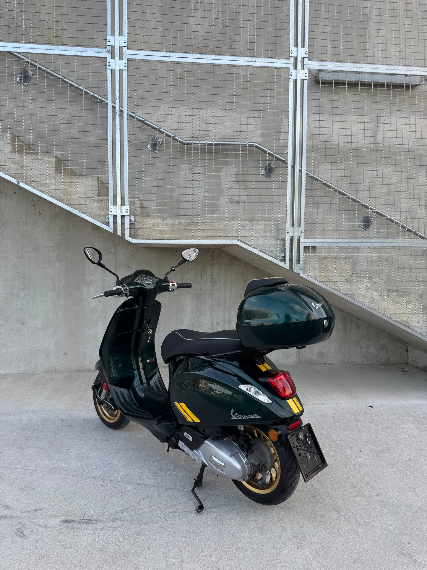 Piaggio VESPA SPRINT 125 ABS RACING SIXTIES - KOT NOV