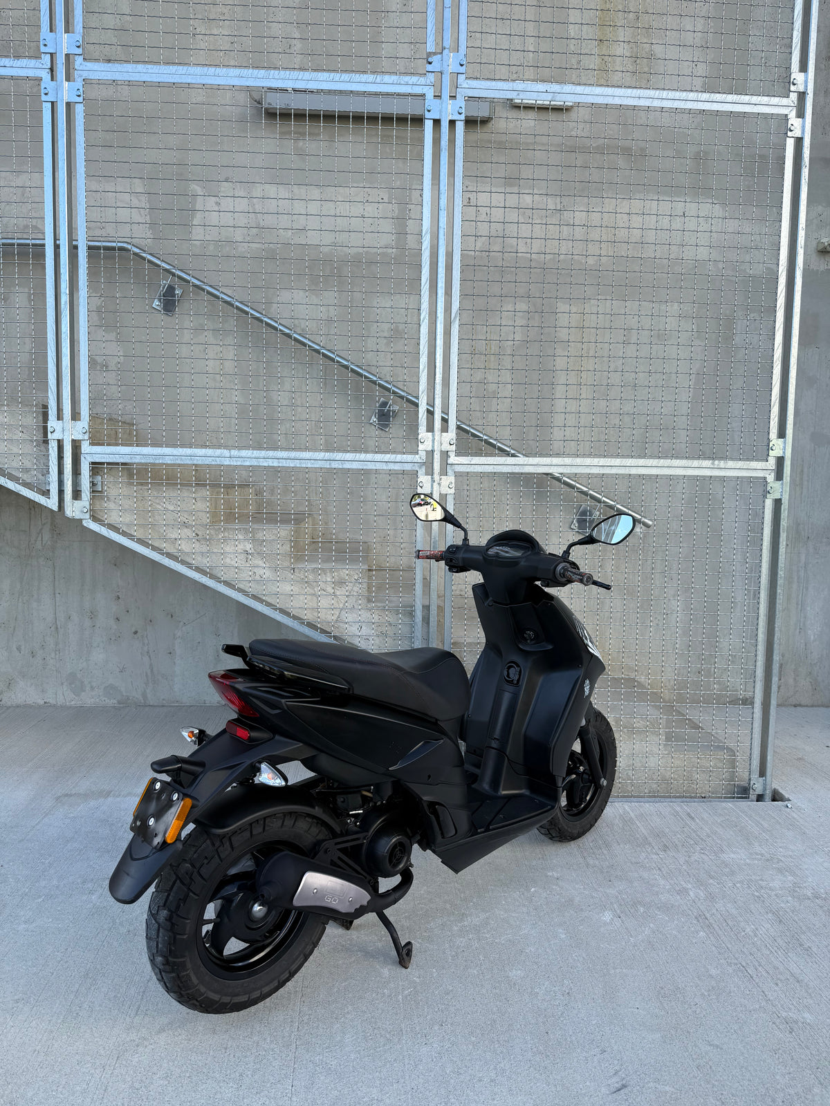 Piaggio TYPHOON 2T 25KMH KOT NOV