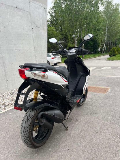 Aprilia SR50 R 2T 25kmh 2019