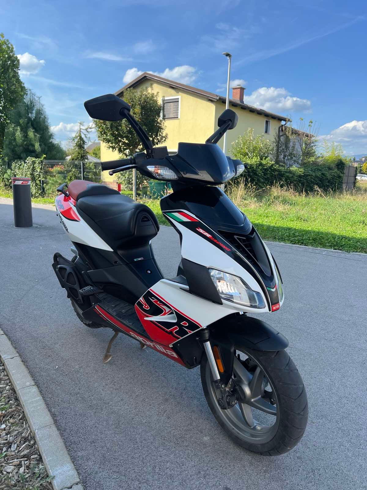 Aprilia SR50 R 25kmh 2012