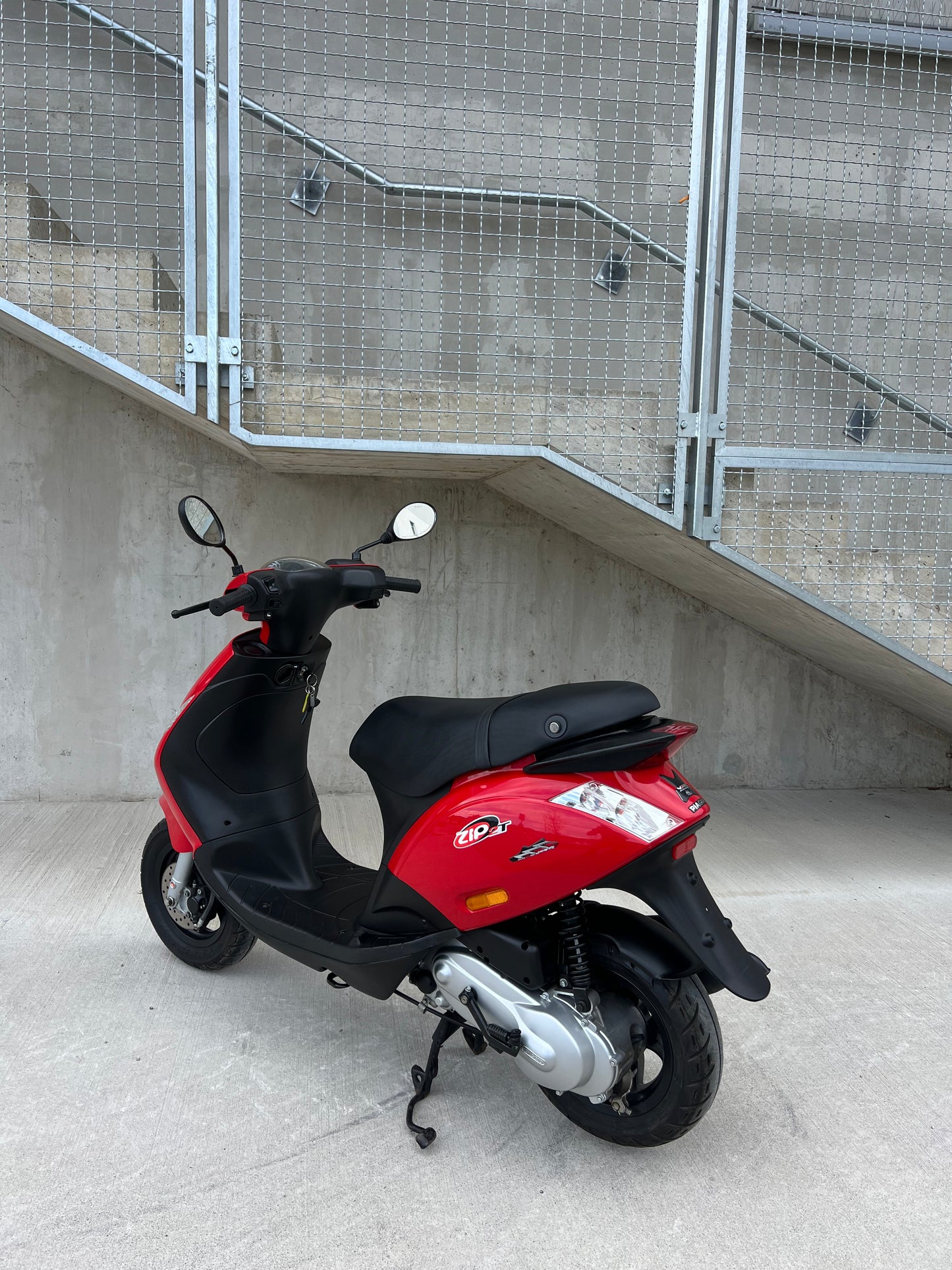 Piaggio ZIP 50 2T 25kmh 2010