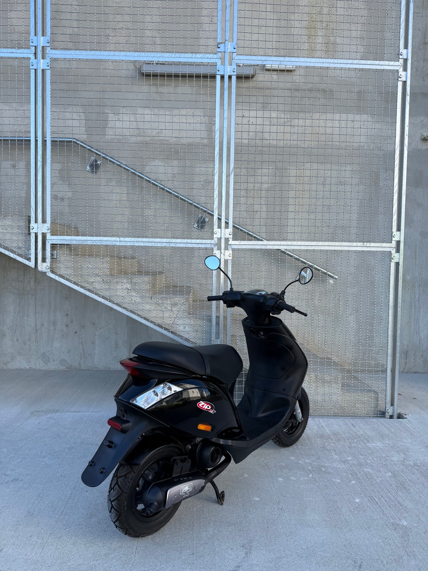Piaggio ZIP 2T 25KMH KOT NOV
