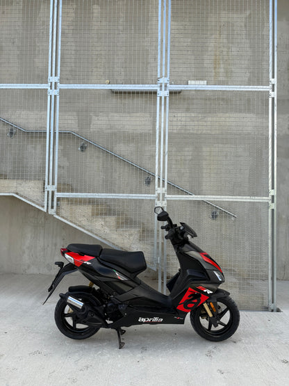 Aprilia SR50 R 2T 25kmh