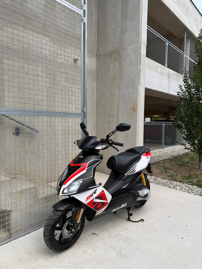 Aprilia SR50R 25KMH NOVO