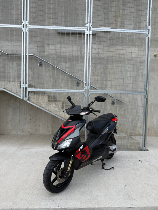 Aprilia SR50R 25KMH KOT NOVA