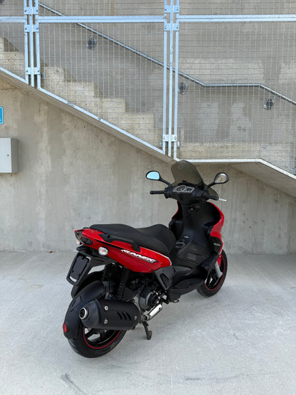 Gilera RUNNER ST125 KOT NOV - SAMO 5700KM