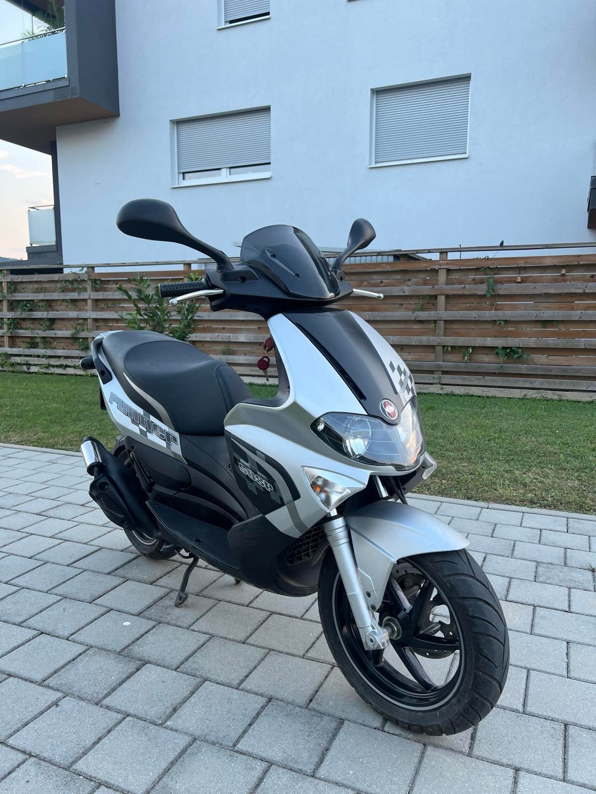Gilera Runner RST50SP 25kmh 2014
