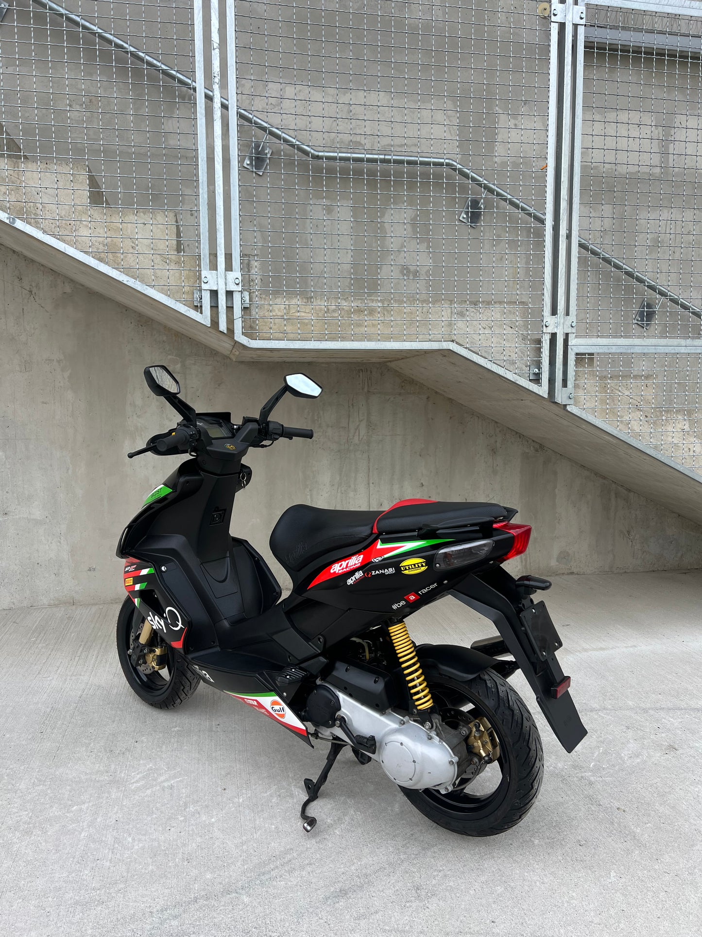 Aprilia SR50 R 2T 25kmh GP replica 2020