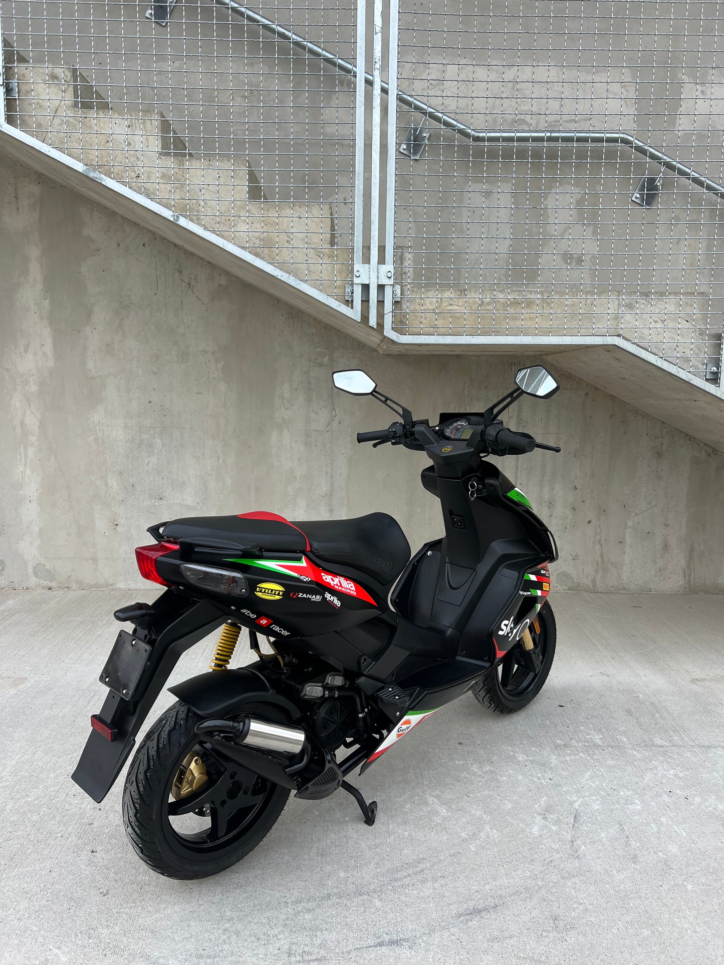 Aprilia SR50 R 2T 25kmh GP replica 2020
