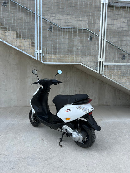 Piaggio ZIP 50 2T 25kmh 2011
