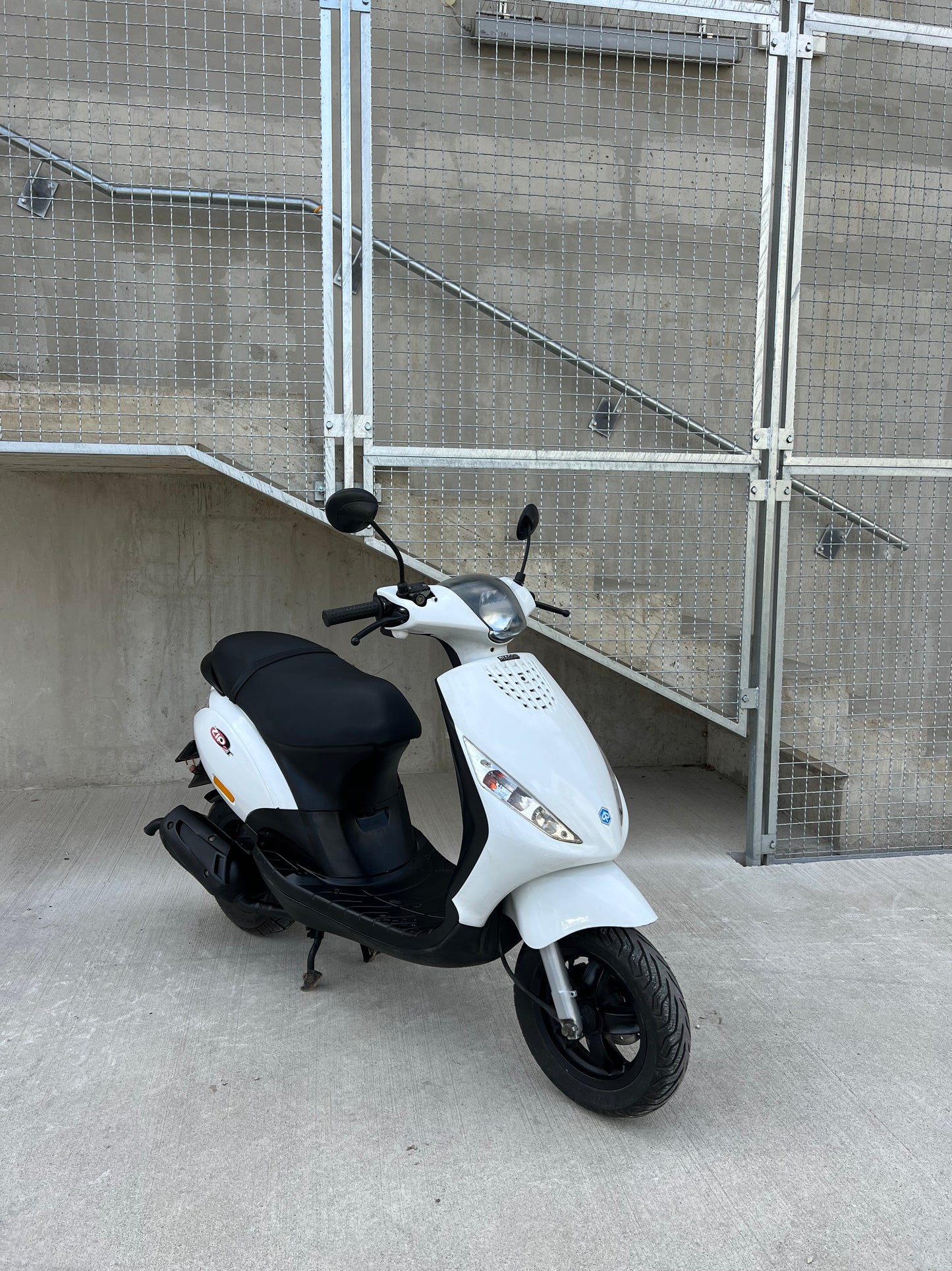 Piaggio ZIP 50 2T 25kmh 2011