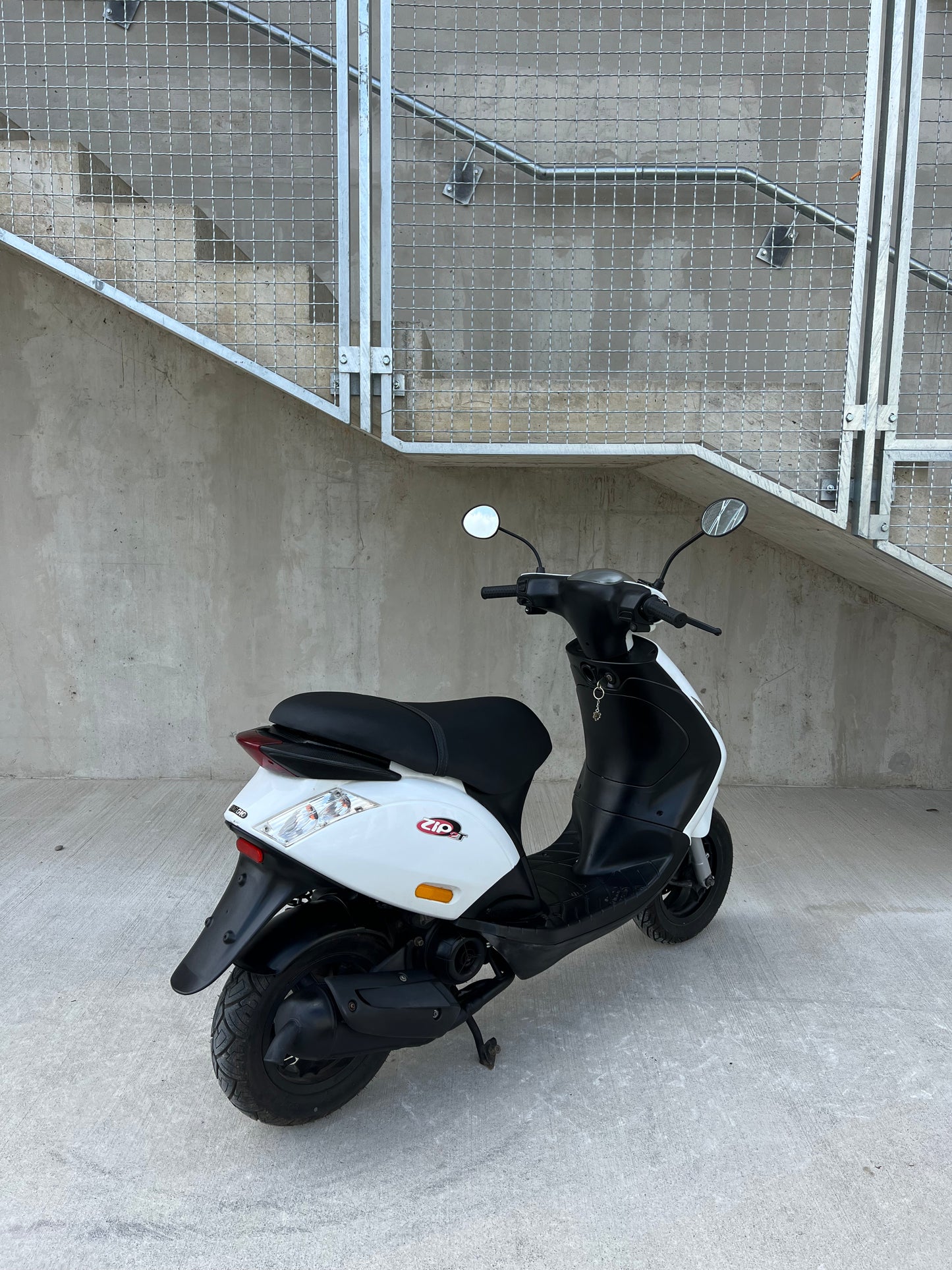 Piaggio ZIP 50 2T 25kmh 2011