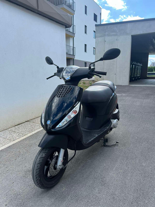 Piaggio ZIP 25KMH 4T 2022