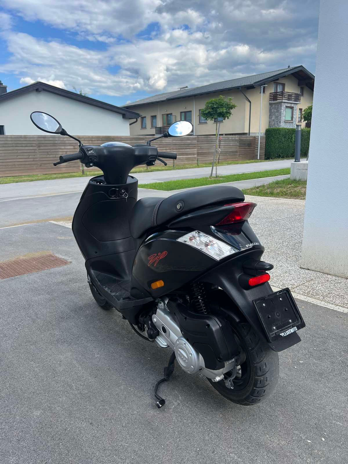 Piaggio ZIP 25KMH 4T 2022