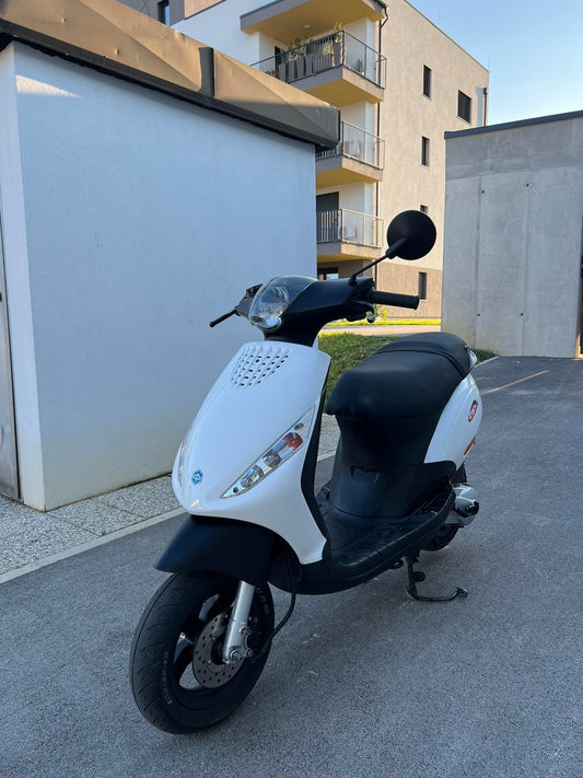 Piaggio ZIP 50 2T 25kmh 2014