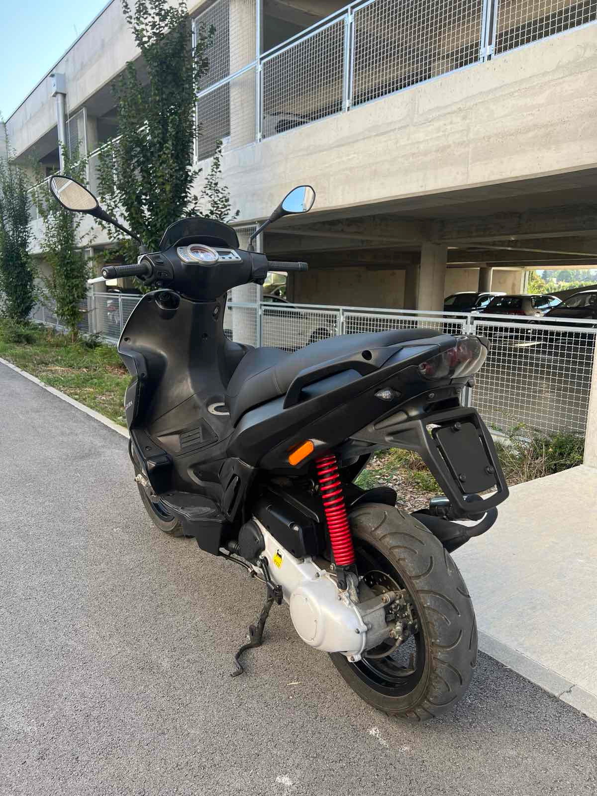 Gilera Runner RST50 SP 2T 25kmh 2008