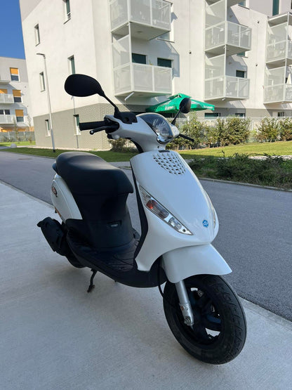 Piaggio Zip 50 2T 25kmh 2011 bel