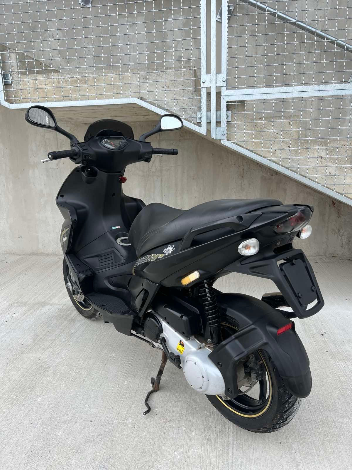 Gilera Runner RST50 SP 2T 25kmh 2013