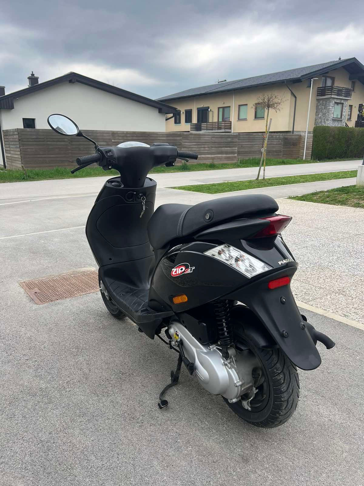 Piaggio ZIP 50 2T 25kmh 2016