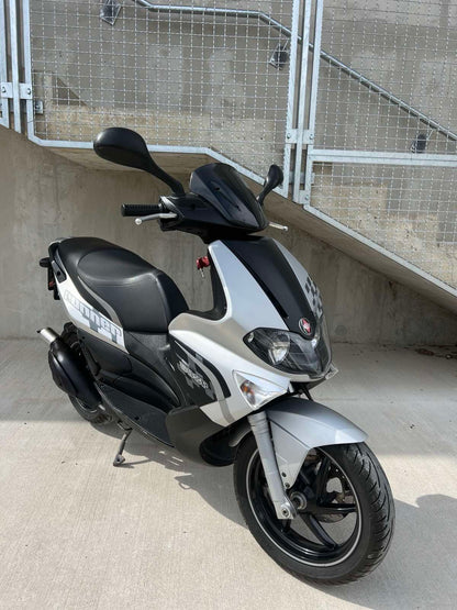 Gilera Runner RST50 SP 2T 25kmh 2013