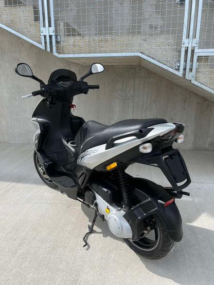 Gilera Runner RST50 SP 2T 25kmh 2013