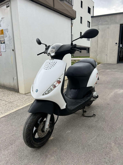 Piaggio ZIP 50 2T 25kmh 2015