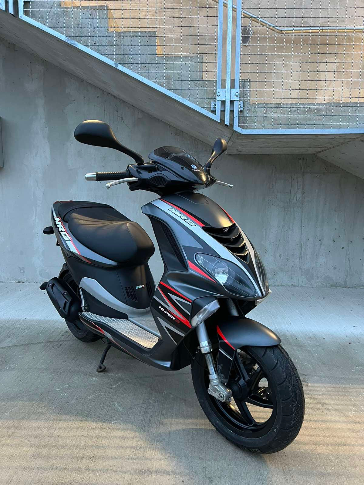 Piaggio NRG Power 50 2T 25kmh 2013