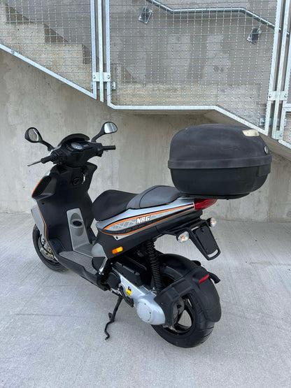 Piaggio NRG power 2T 25kmh 2013